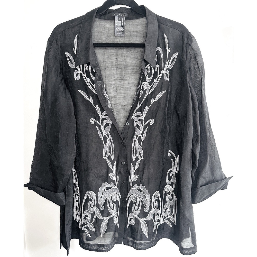 Nic + Zoe Black & White Embroidered Top Womens 2X Long Sleeve Boho Sophisticated